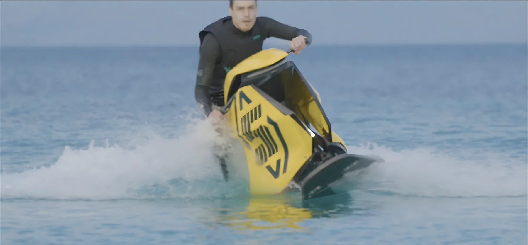 Searider Searacer en virage serré, appui maximal